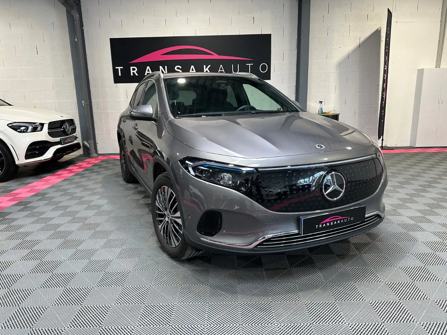 Mercedes-Benz EQA Edition Szürke - 1
