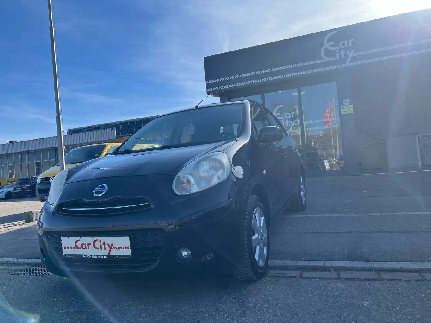 Nissan Micra Visia First Brown - 1