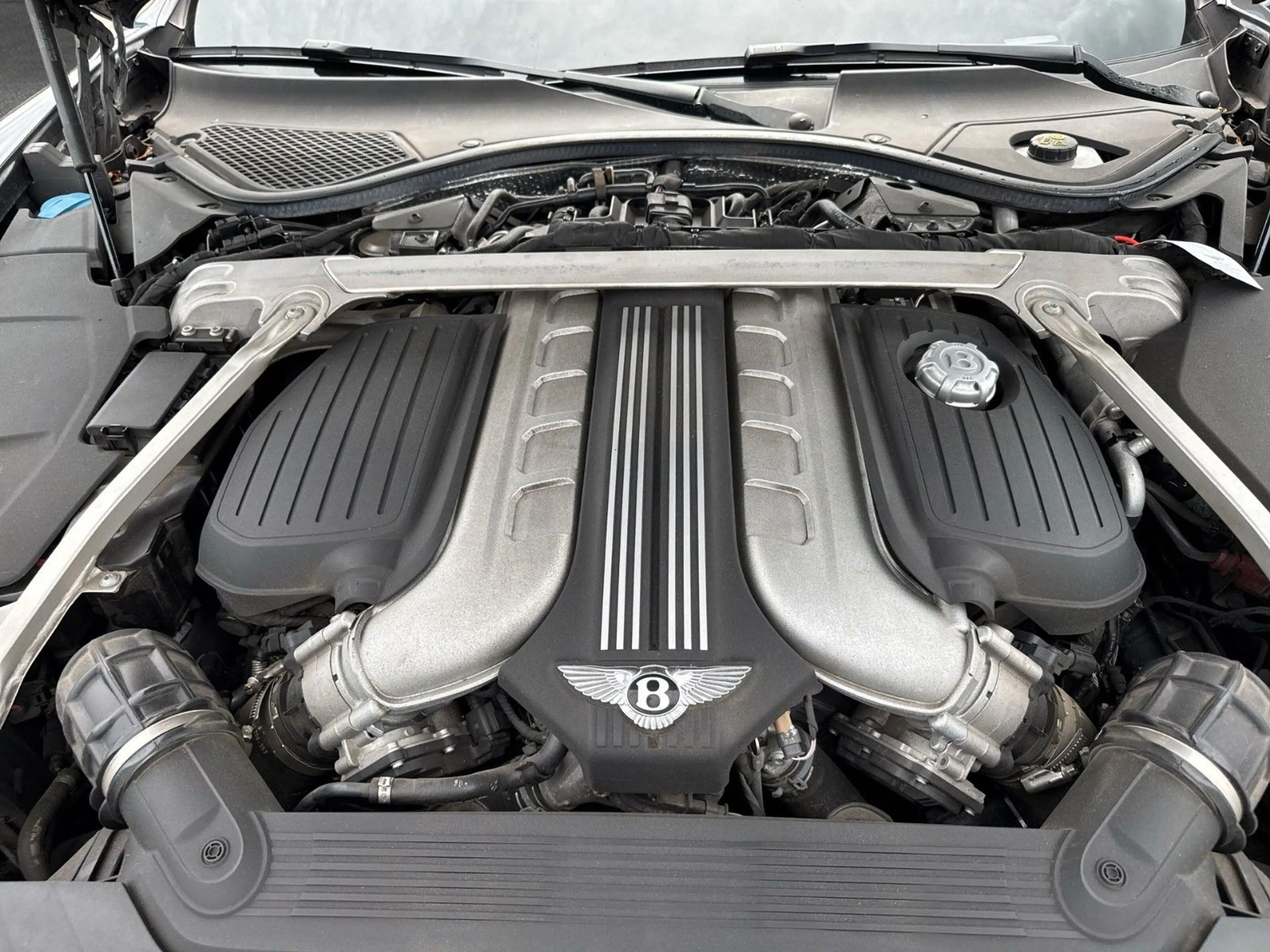 Bentley Continental GT New Continental GT W12 — photo 10