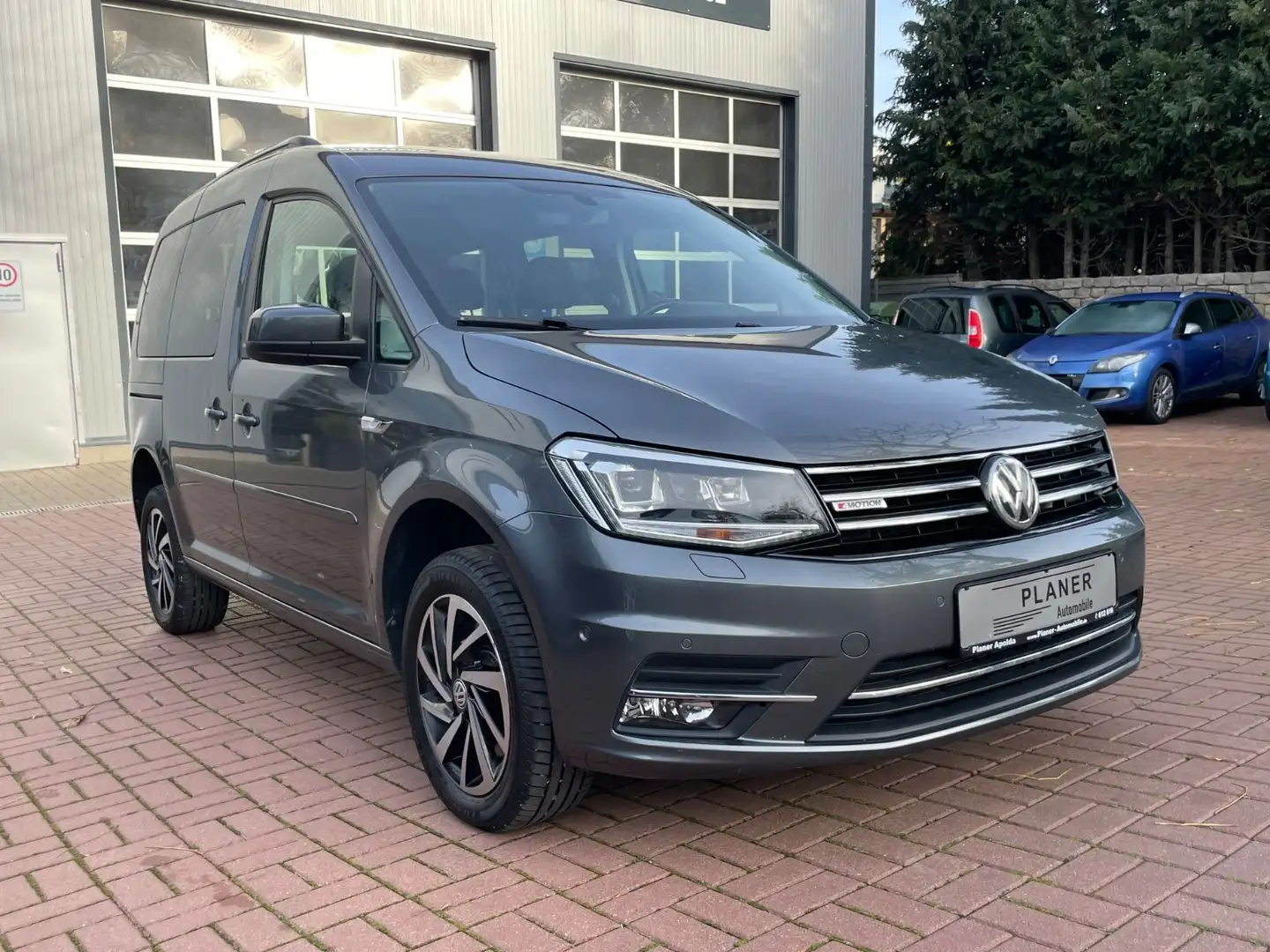 Volkswagen Caddy 4 Motion Navi Sitzh. Xenon HU/AU neu Grau - 1