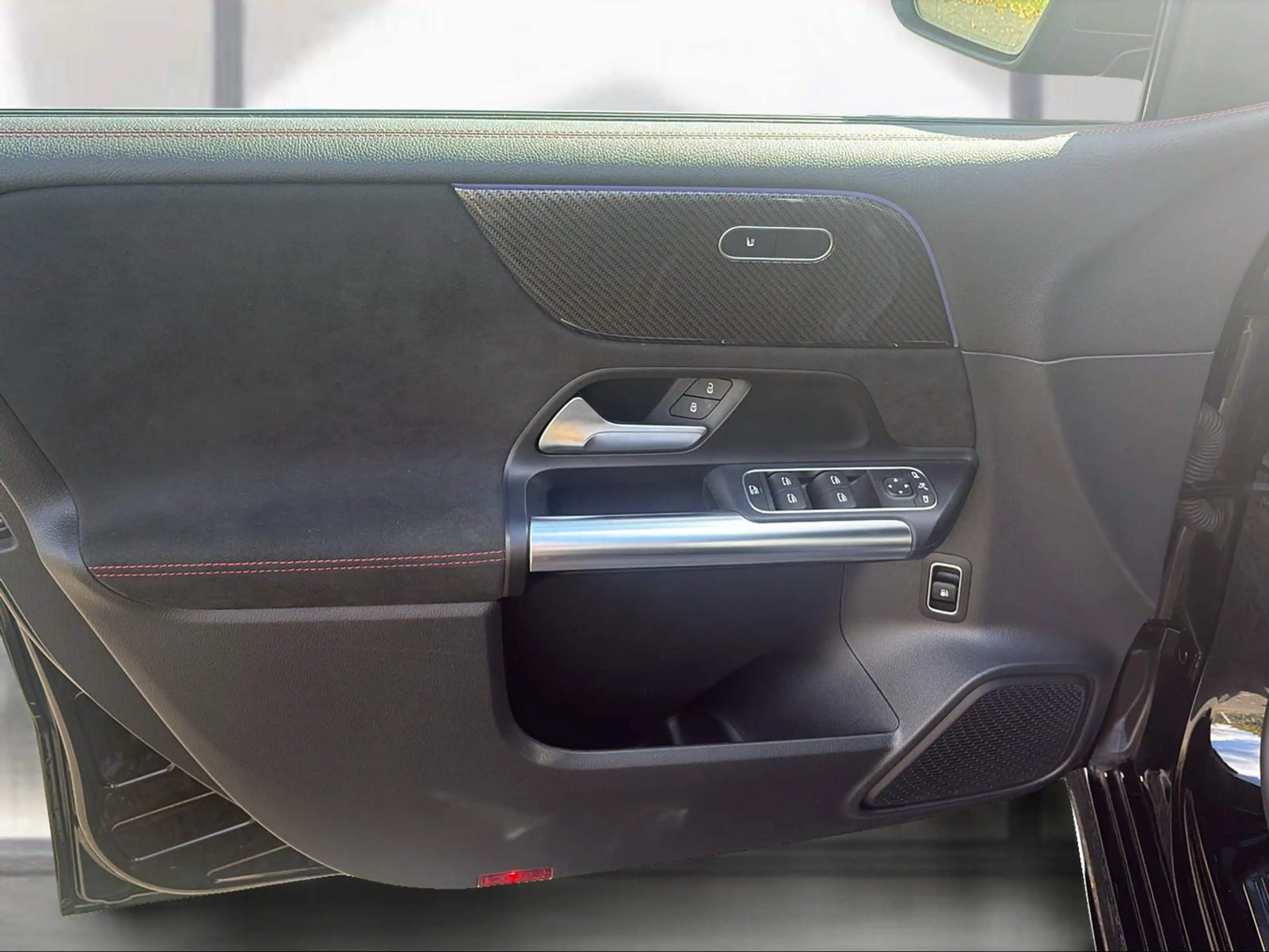 Mercedes-Benz B 250 e AMG NIGHT BUSINESS RFK AMBIENTE MBUX LED — photo 14