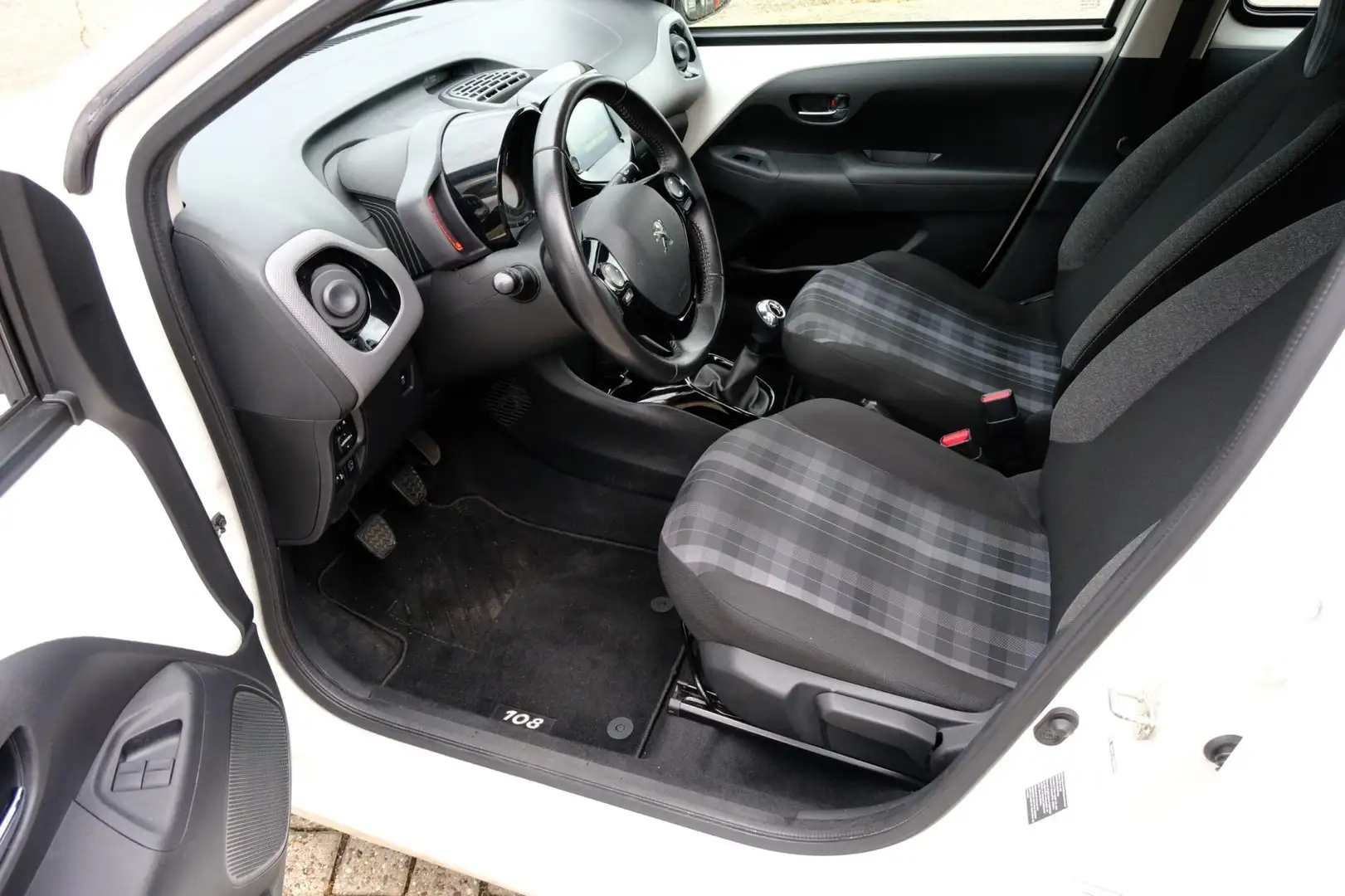 Peugeot 108 1.0 e-VTi Allure|LMV|Airco|Apple carplay/Android a Wit - 2