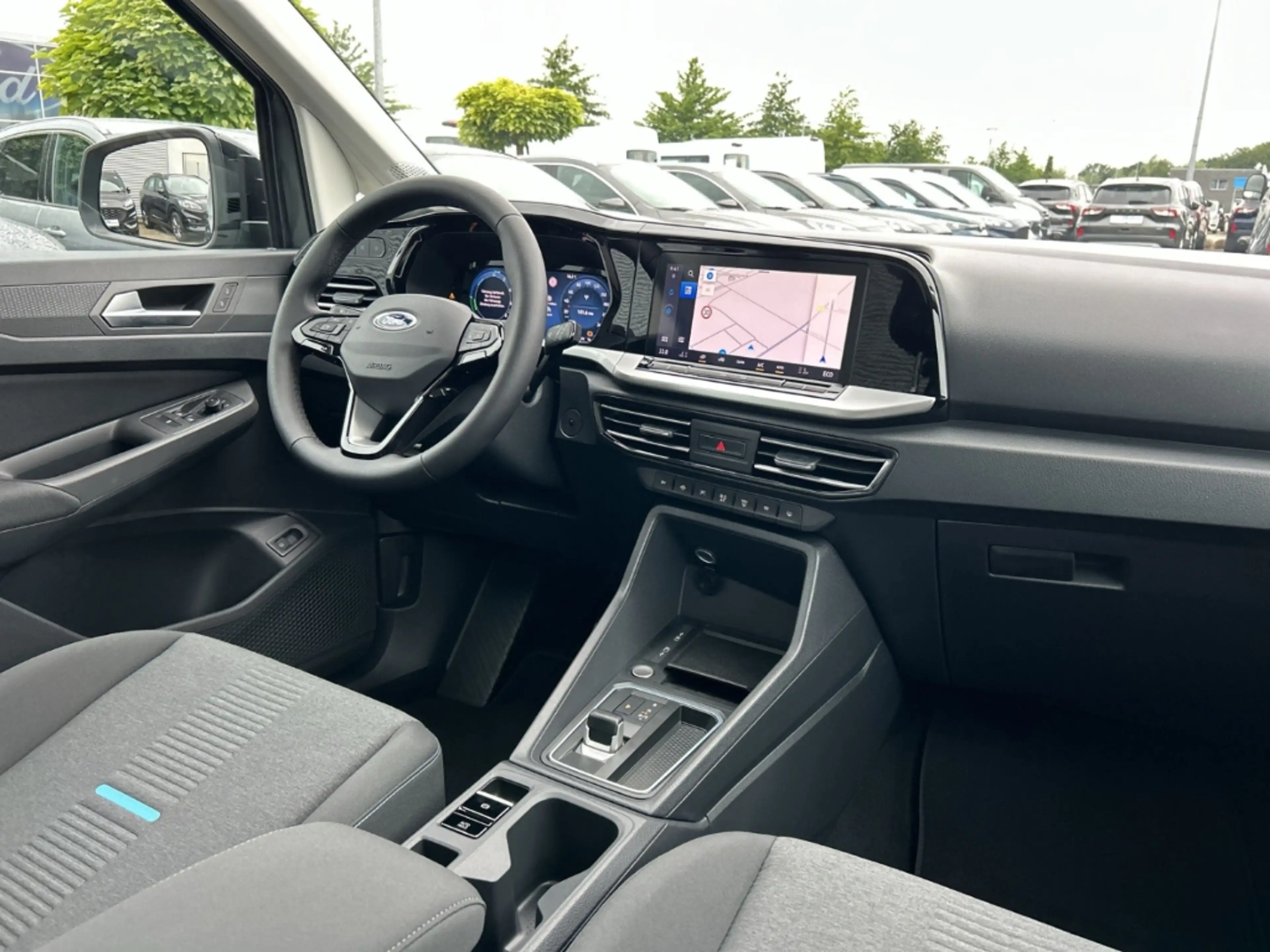 Ford Tourneo Connect Grand PHEV Active Kamera PDCv+h WLAN-Hotspot — photo 12