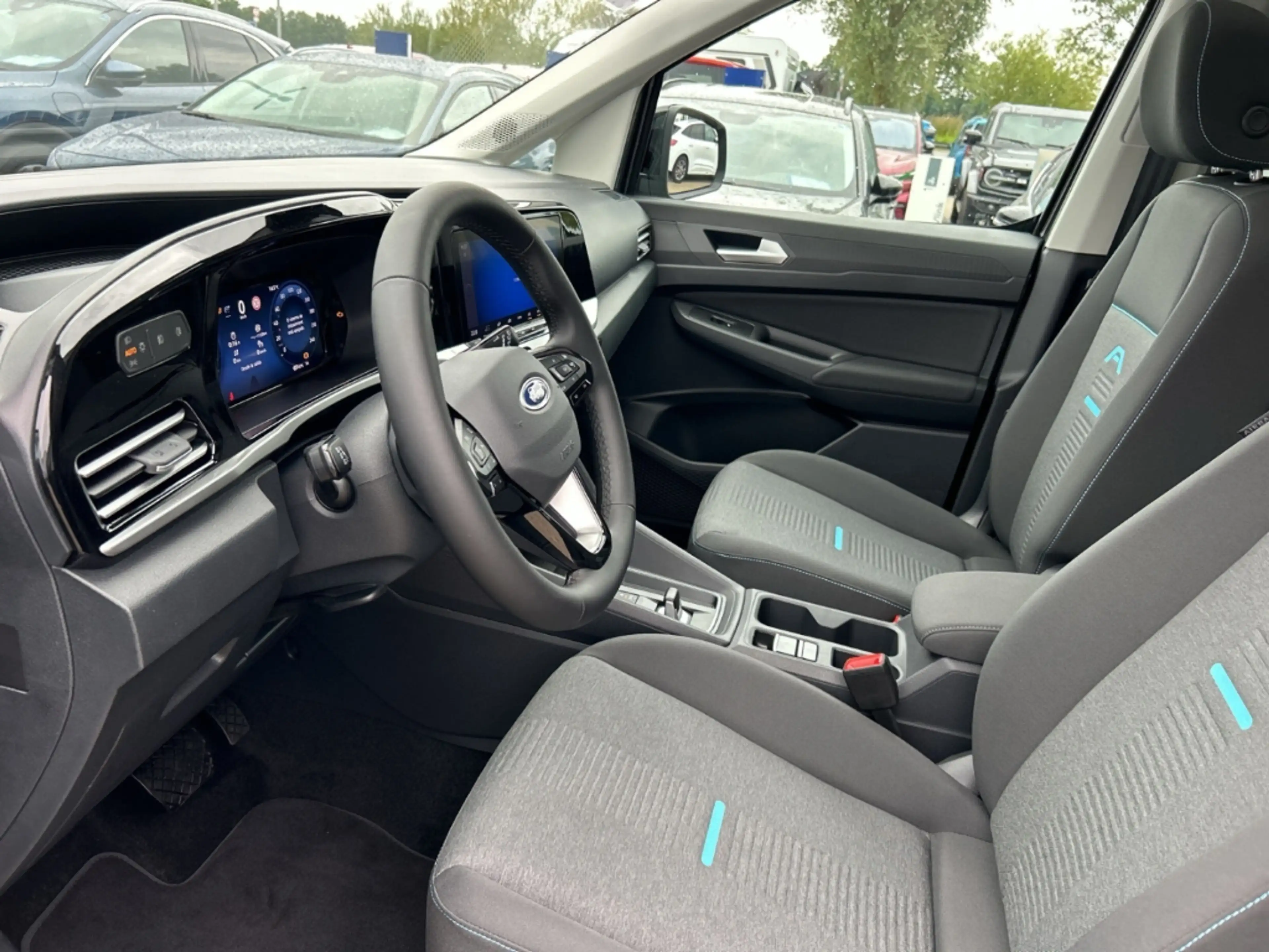 Ford Tourneo Connect Grand PHEV Active Kamera PDCv+h WLAN-Hotspot — photo 11