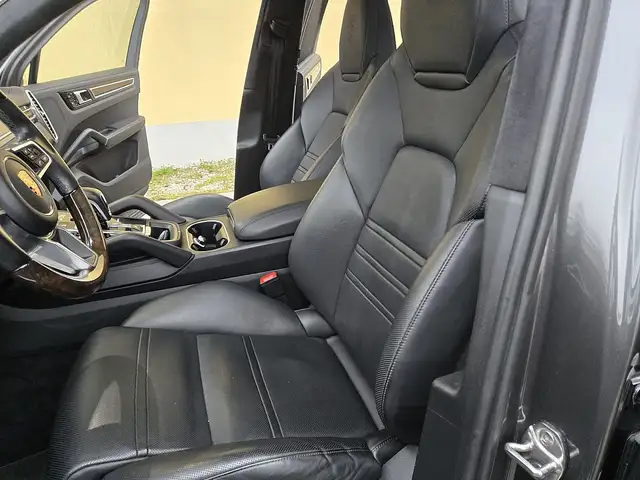 Porsche Cayenne III Aut. 21 Zoll, Panoramadach, Servicegepflegt... Ansicht 38