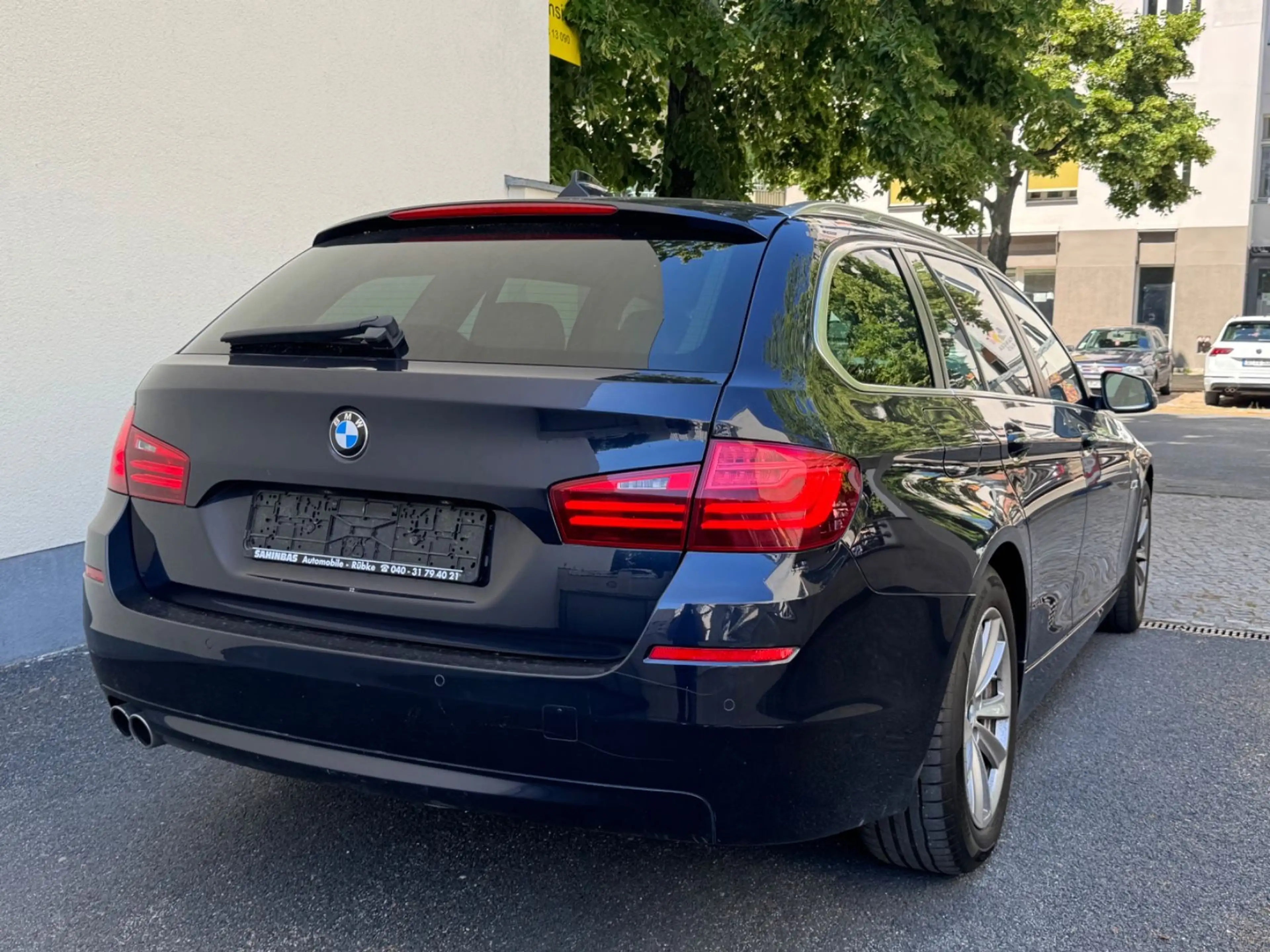 BMW 525 d Touring /PANO/HUD/AHK/Spurh/MEMORY/LEDER — photo 9