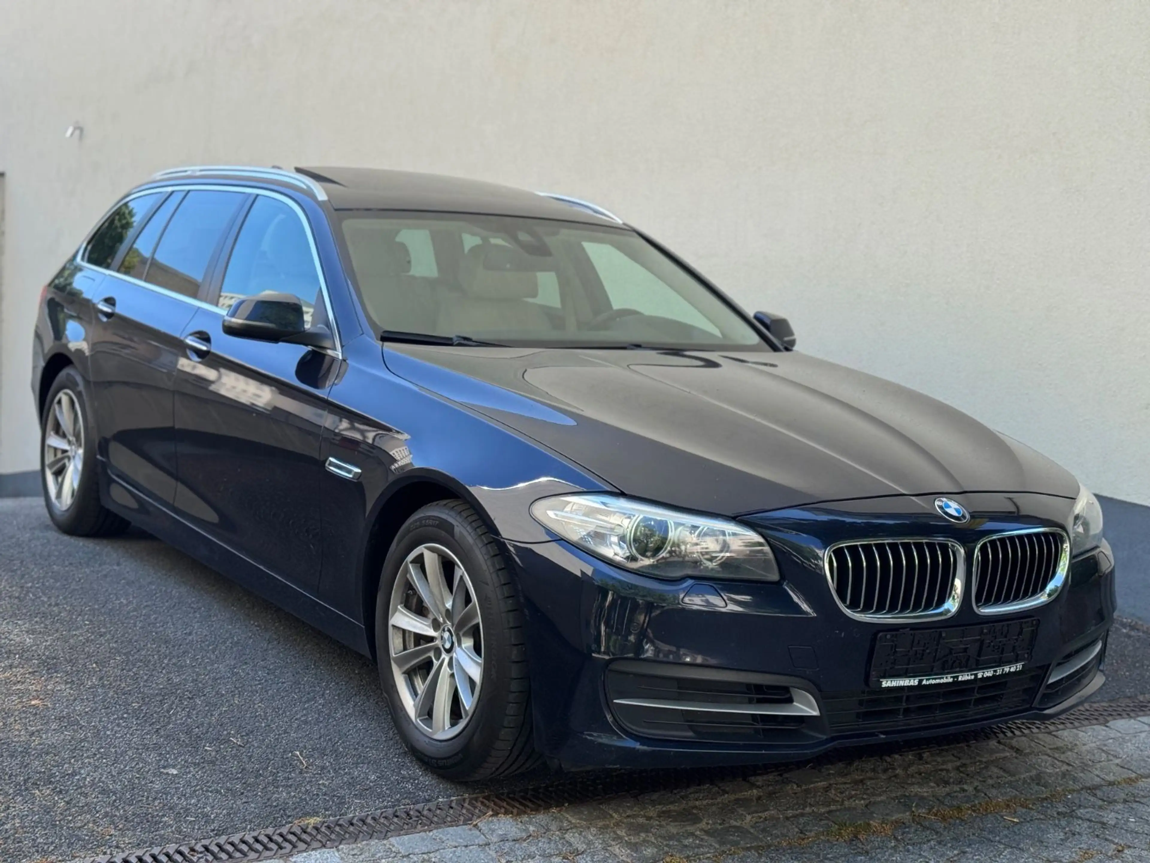 BMW 525 d Touring /PANO/HUD/AHK/Spurh/MEMORY/LEDER — photo 5