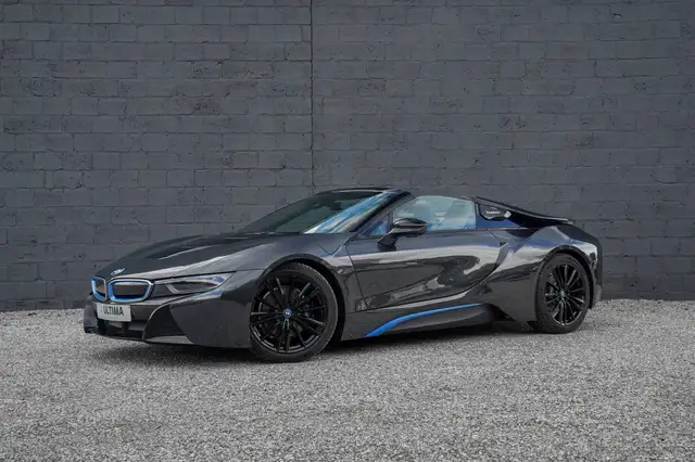 BMW i8 ROADSTER NAVI/HUD/KEYLESS/HARMAN/LED