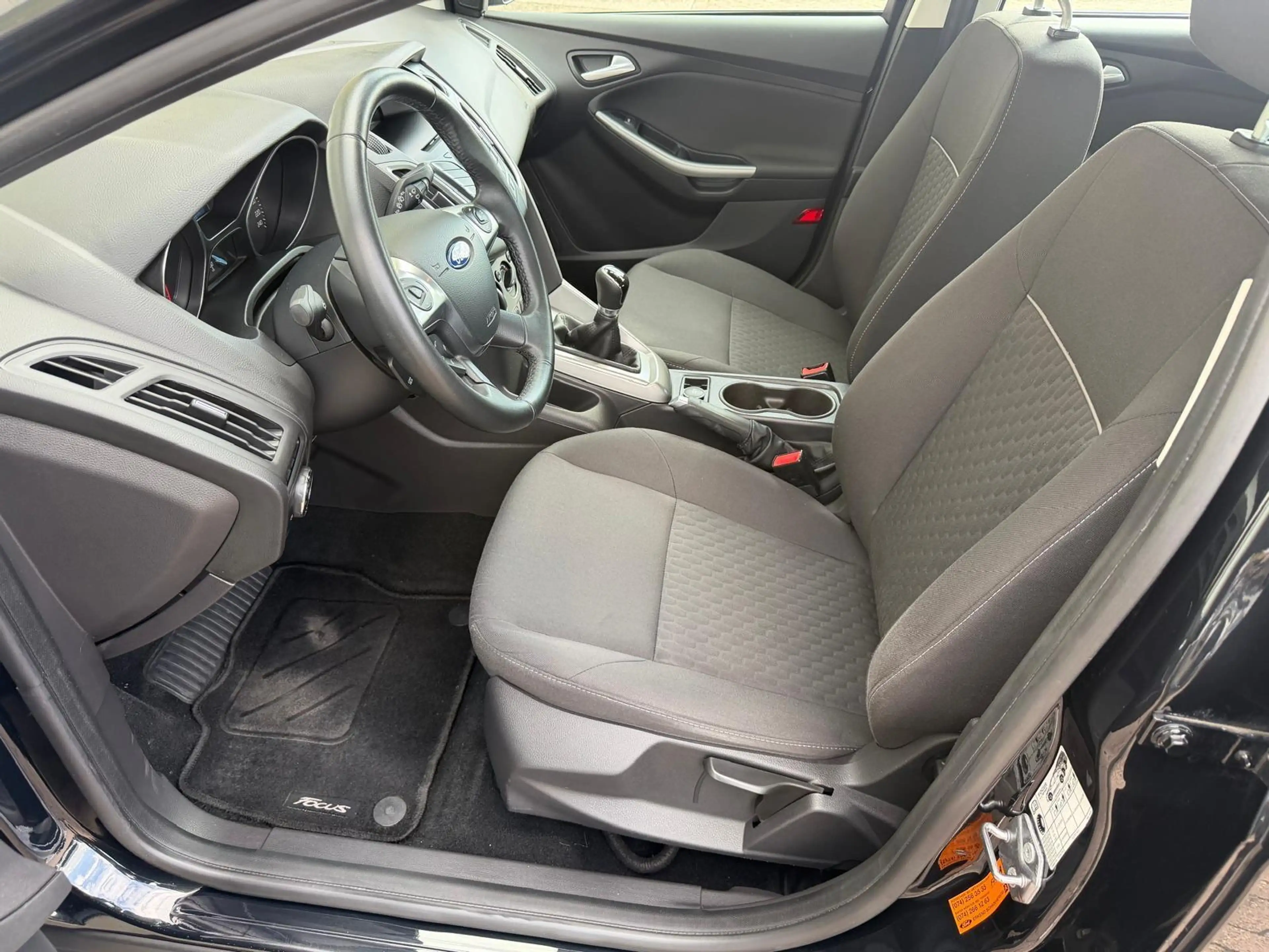 Ford Focus 1.0 EcoBoost Edition/AIRCO/TREKH/CRUISE/APK/NAP — photo 12