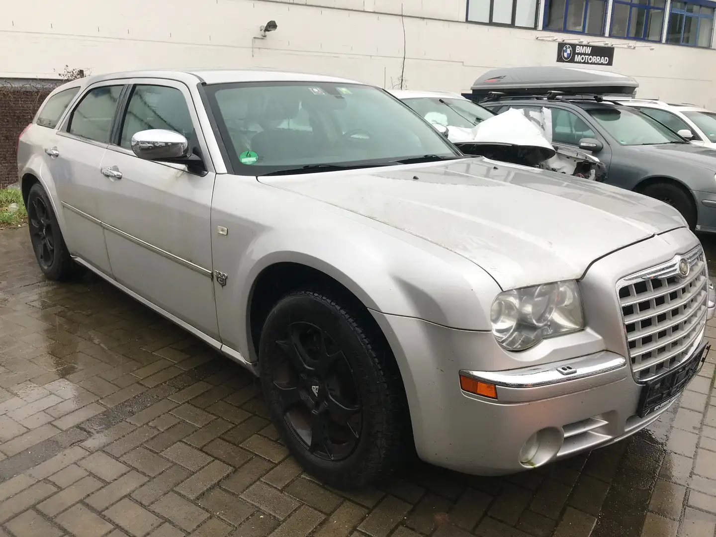 Chrysler 300C Touring 2.7 Automatik Plateado - 1