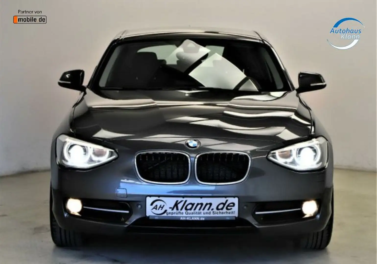 BMW 118 d 143PS xDrive M Sport Navi Keyles AHK 1Hand Grau - 2