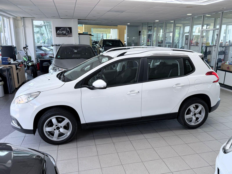 Peugeot 2008 Active KLIMA TEMPOMAT SCHECKHEFT AUTOMATIK — photo 8