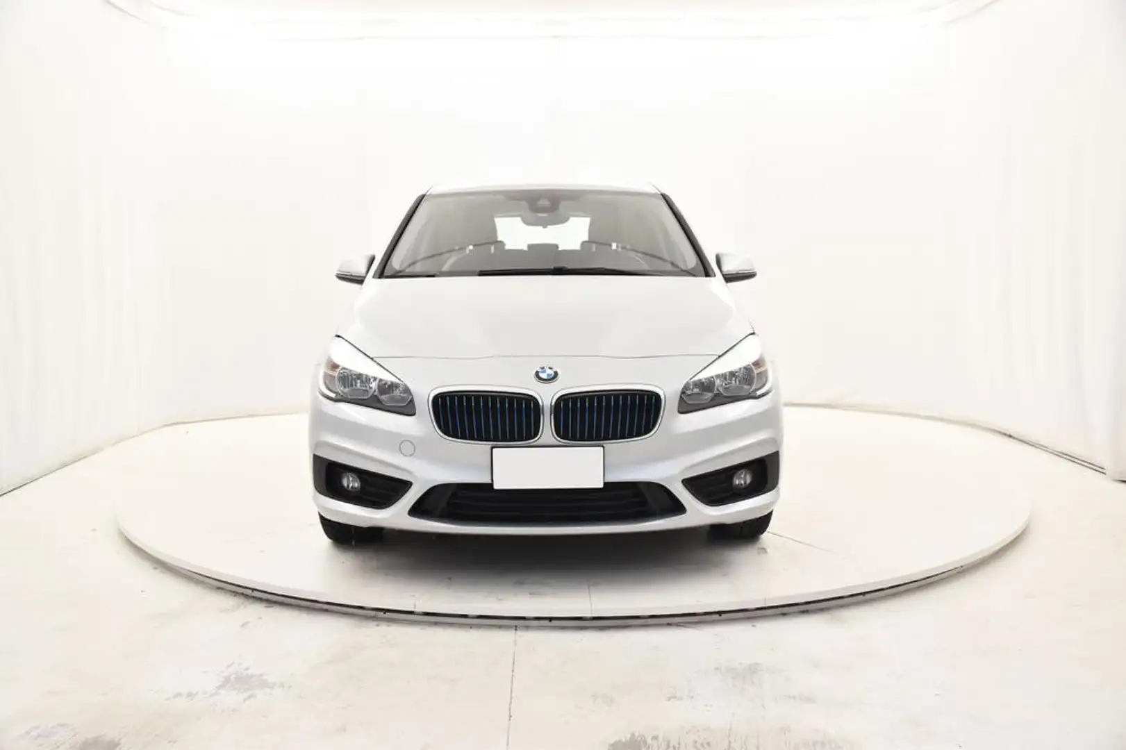 BMW 225 xe Active Tourer iPerformance Advantage auto Argento - 2