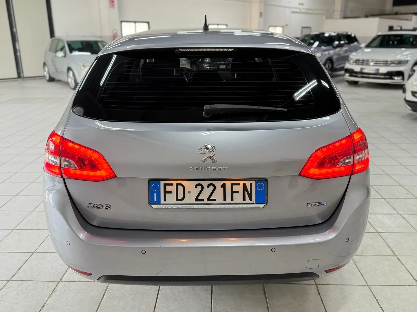 Peugeot 308 SW 1.6 bluehdi GT Line s&s 120cv eat6 Beige - 2