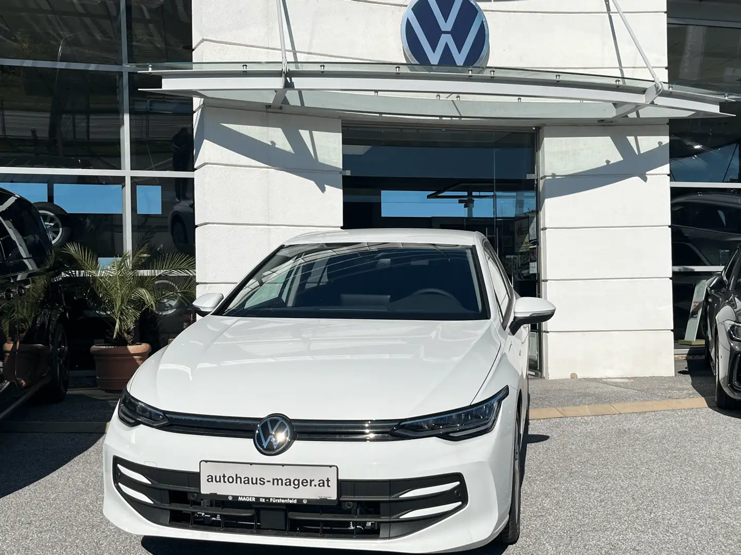 Volkswagen Golf Rabbit eHybrid DSG 150 kW Weiß - 1