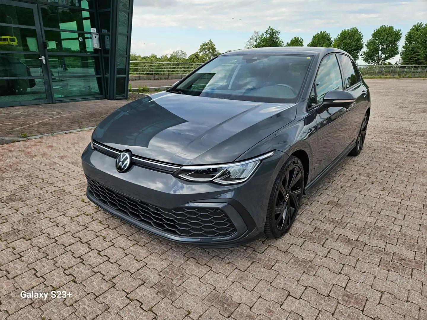 Volkswagen Golf 2.0 TDI 150 CV DSG Grijs - 1