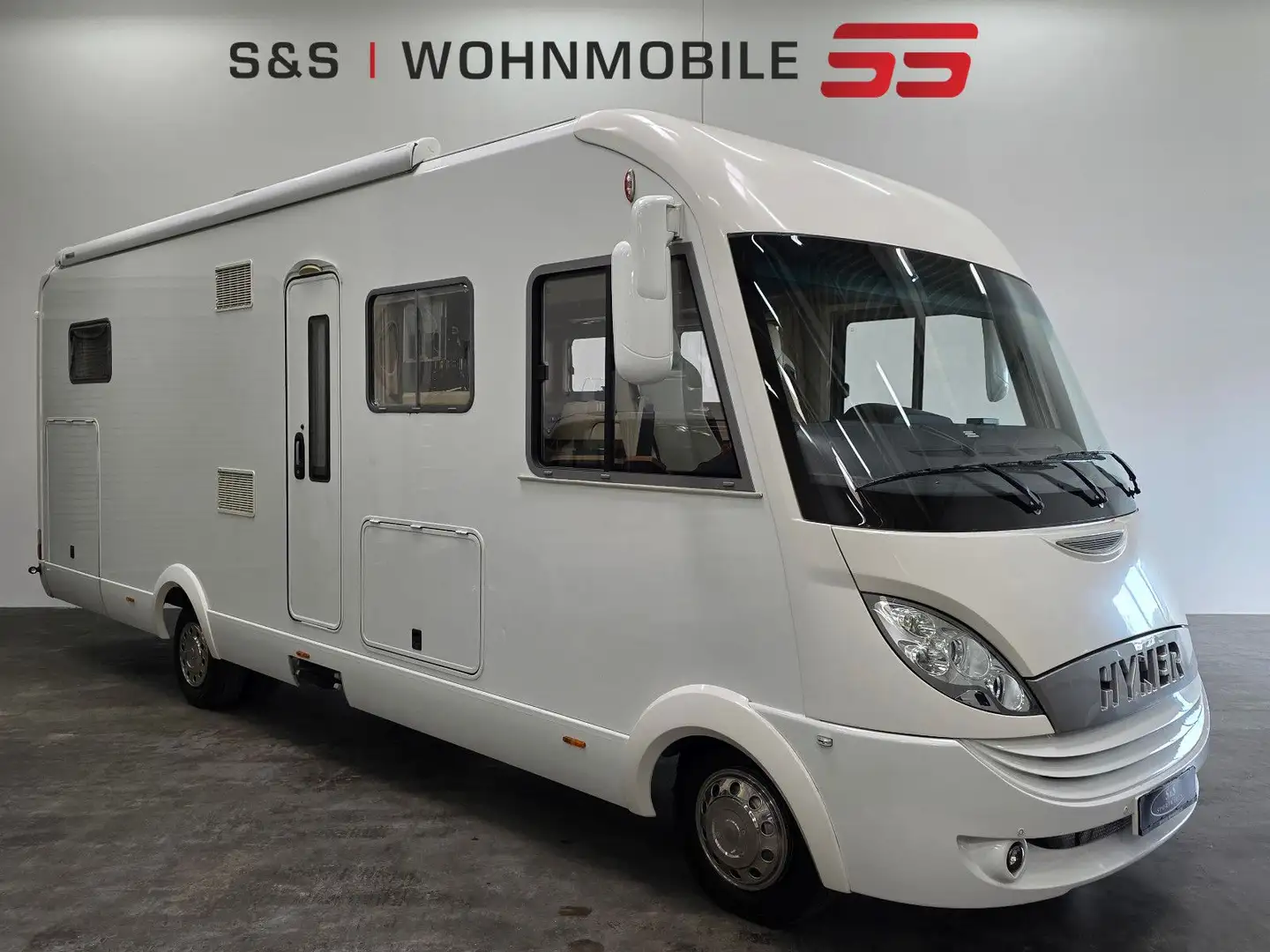 Hymer/Eriba Liner 839*Hub/Luft/Klima/Sat/Solar/AHK/Kamera* Weiß - 1