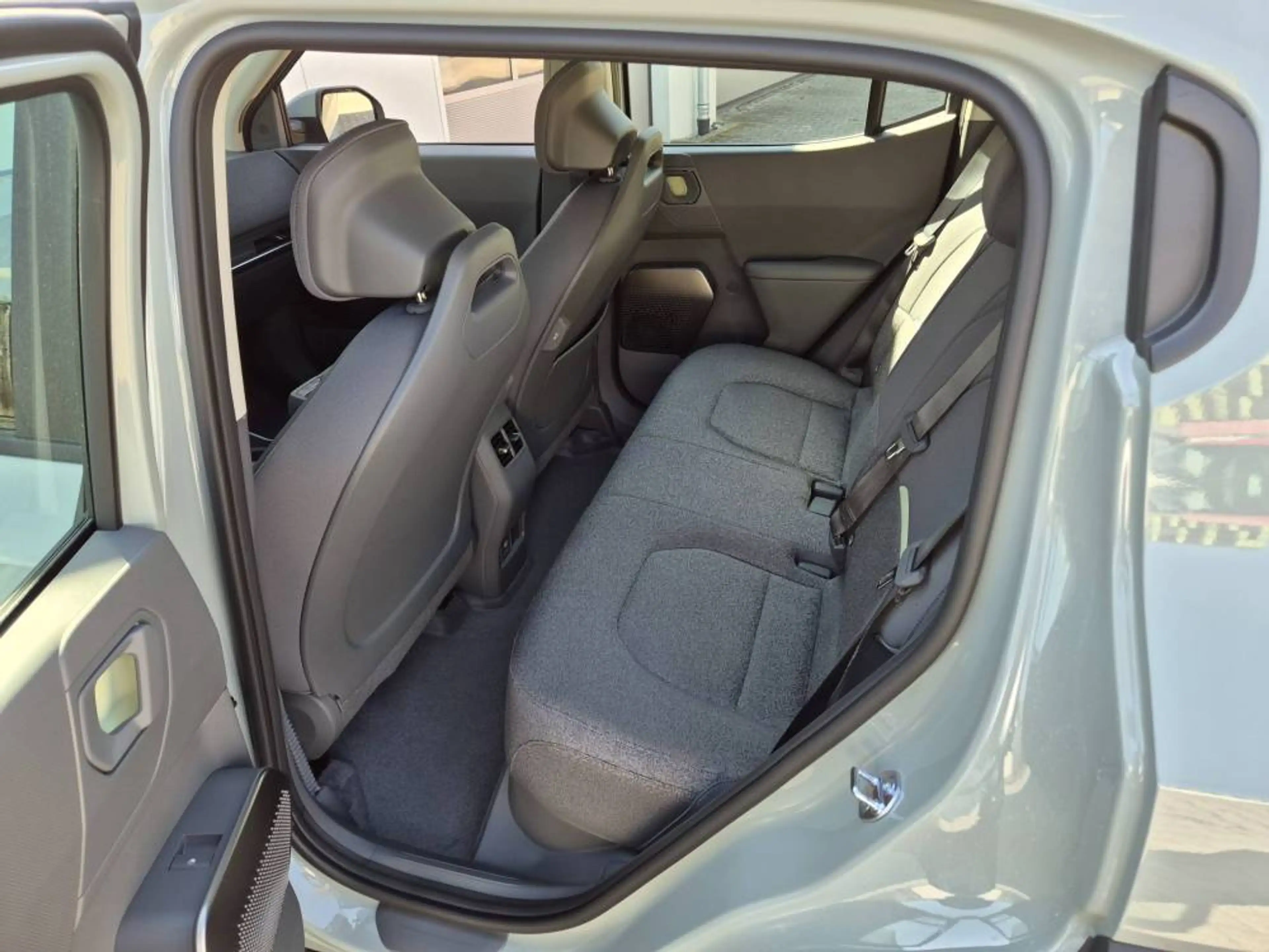 Kia EV2 42.2 kWh (146 PS) Earth Winter-Connect — photo 10