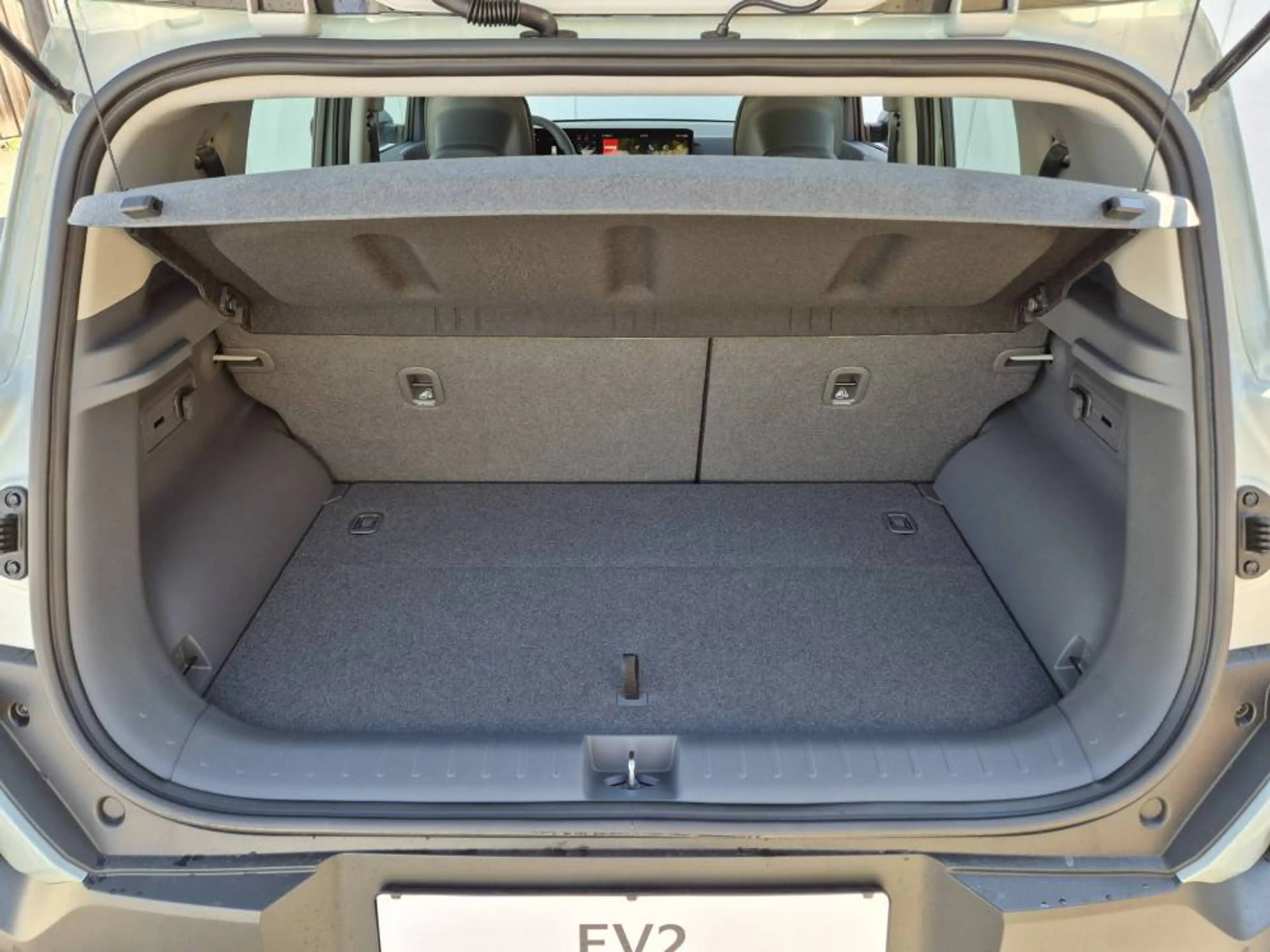 Kia EV2 42.2 kWh (146 PS) Earth Winter-Connect — photo 11