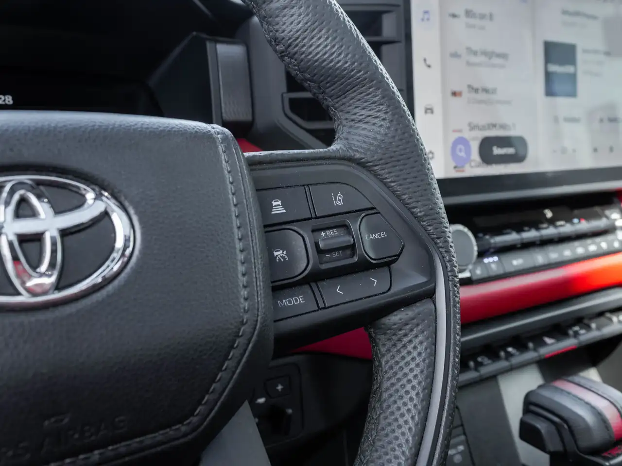 Toyota Tundra снимка Toyota Tundra