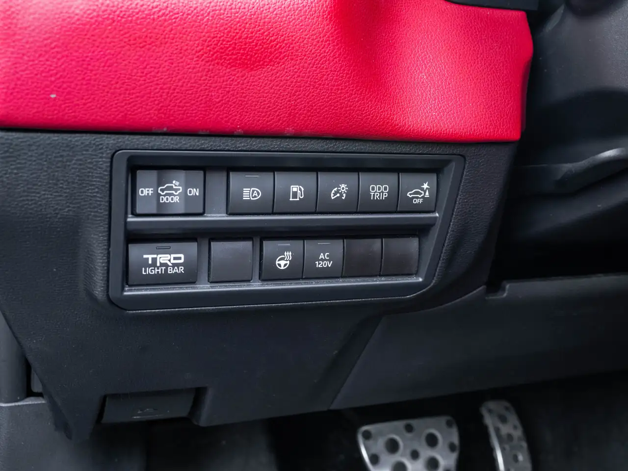 Toyota Tundra снимка Toyota Tundra
