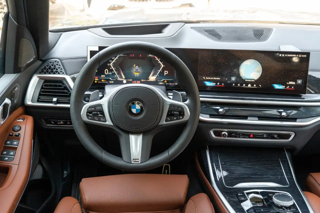 BMW X7 40d M SPORT.LUFTFE.SOFTC.PANO.360.AHK.5/100 13
