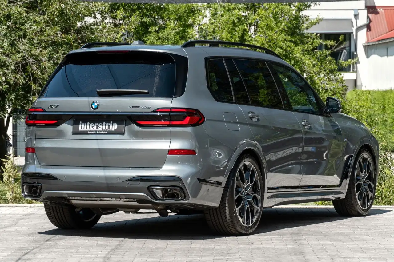 BMW X7 40d M SPORT.LUFTFE.SOFTC.PANO.360.AHK.5/100 6