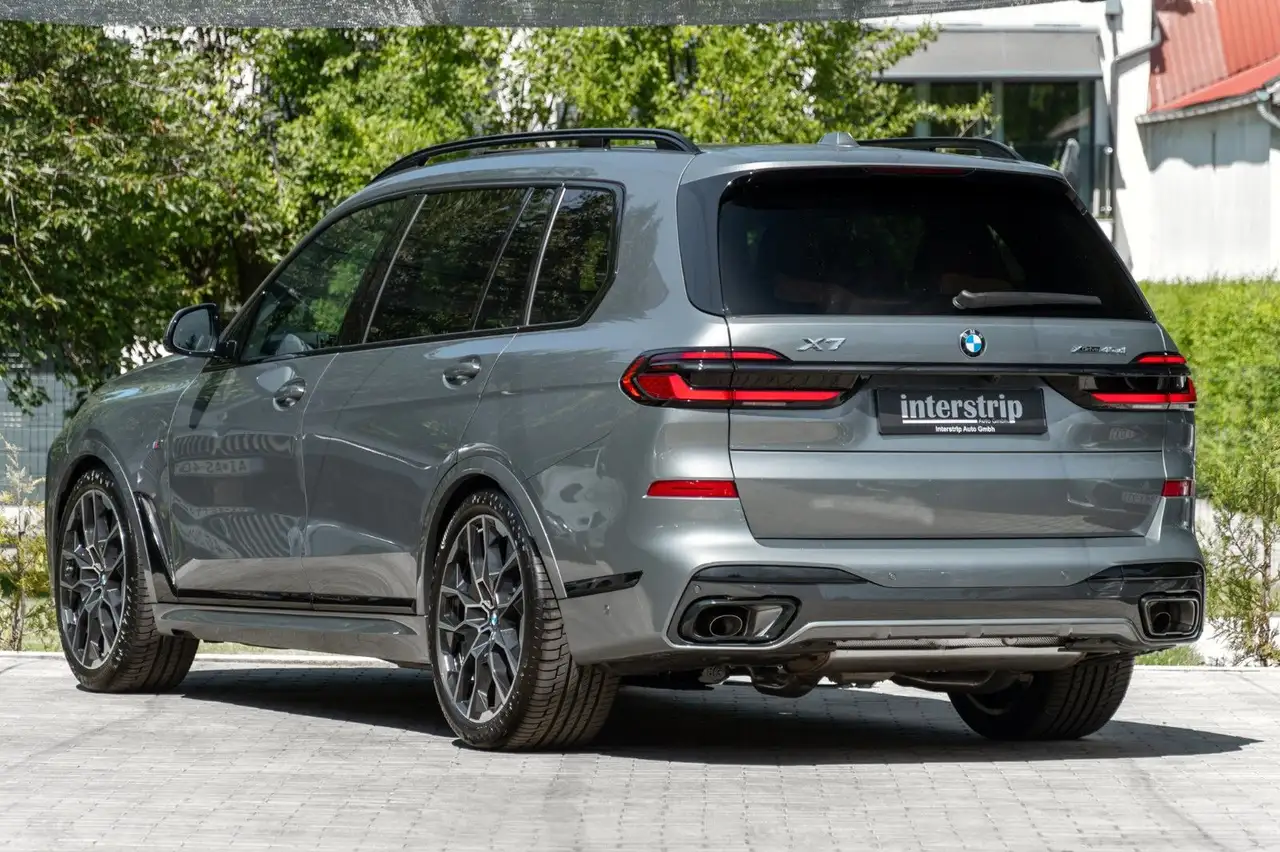 BMW X7 40d M SPORT.LUFTFE.SOFTC.PANO.360.AHK.5/100 4