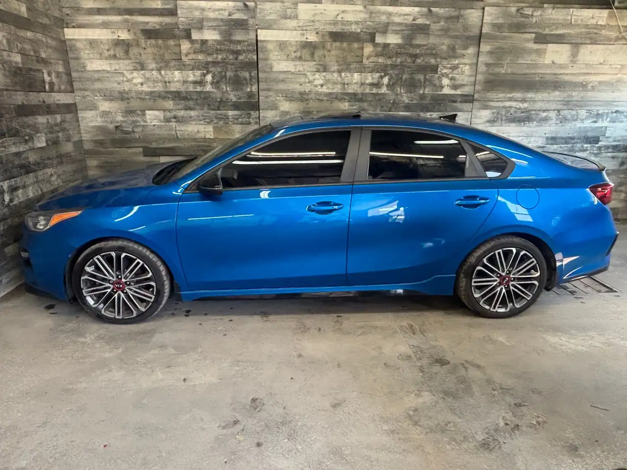 Kia Forte снимка Kia Forte