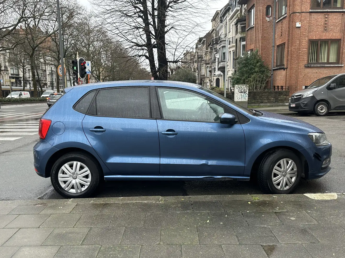 Volkswagen Polo blue édition - 1