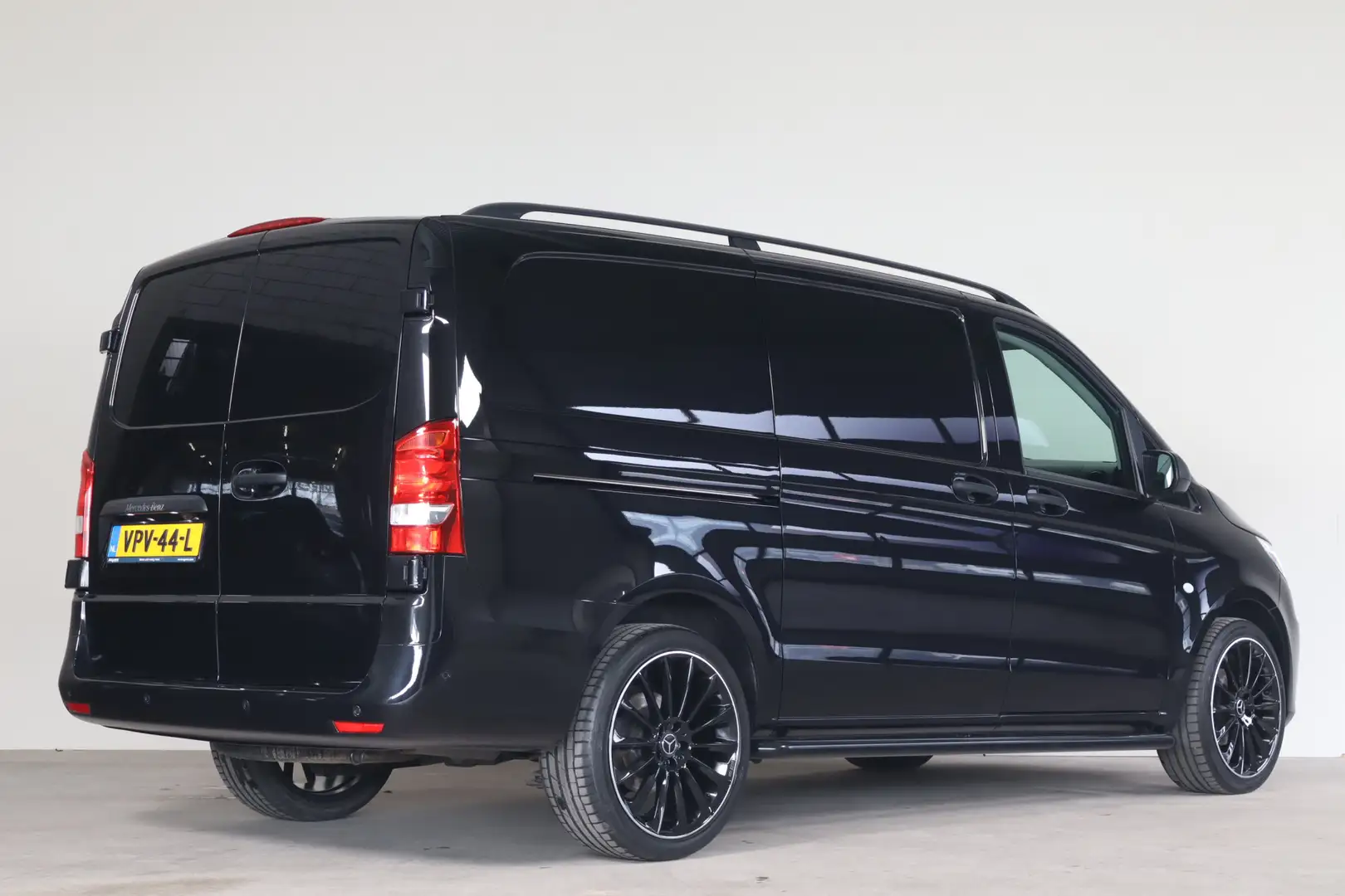 Mercedes-Benz Vito 116 CDI Lang BPM VRIJ!! Carplay I LED I 20'Inch Negro - 2