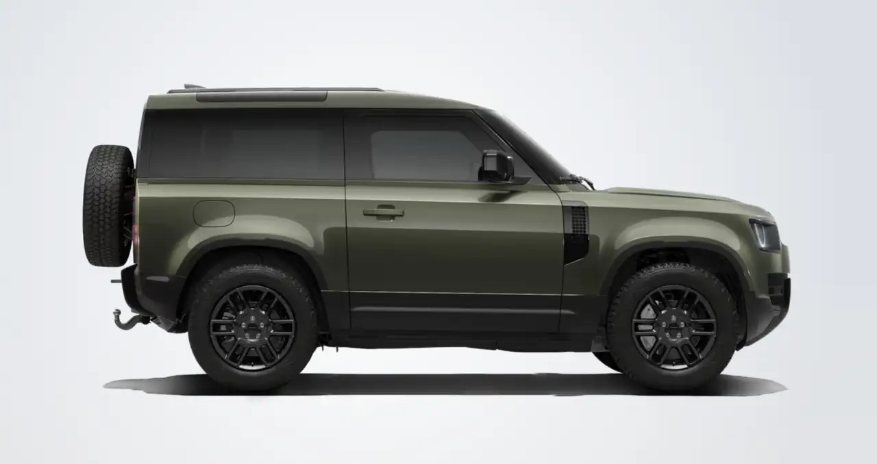 Land Rover Defender 2026