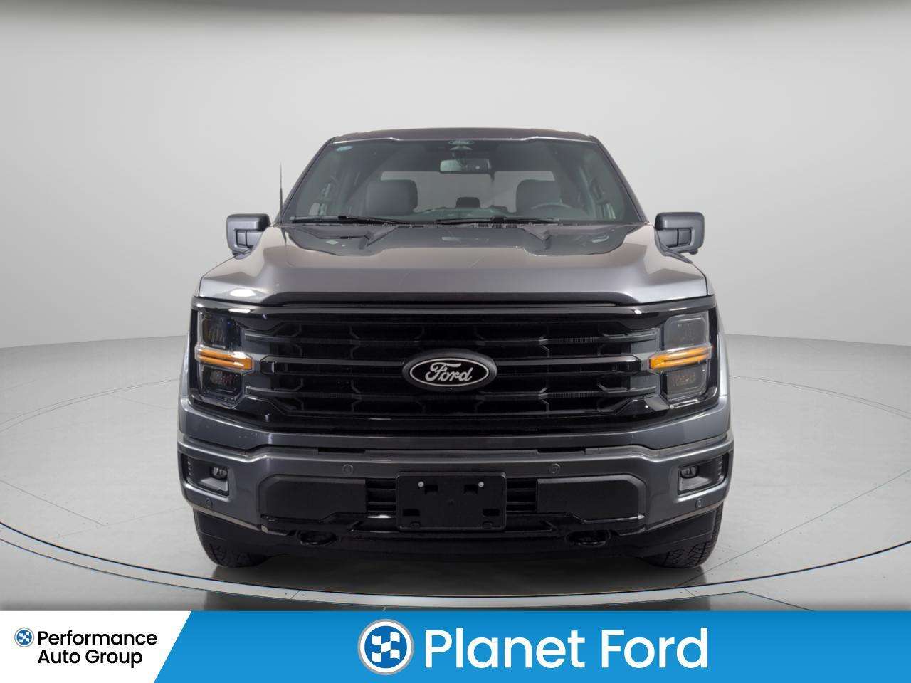 2026 Ford F-150 XLT 4WD SuperCrew 5.5' Box 5.0L V8 ENGINE — снимка 1