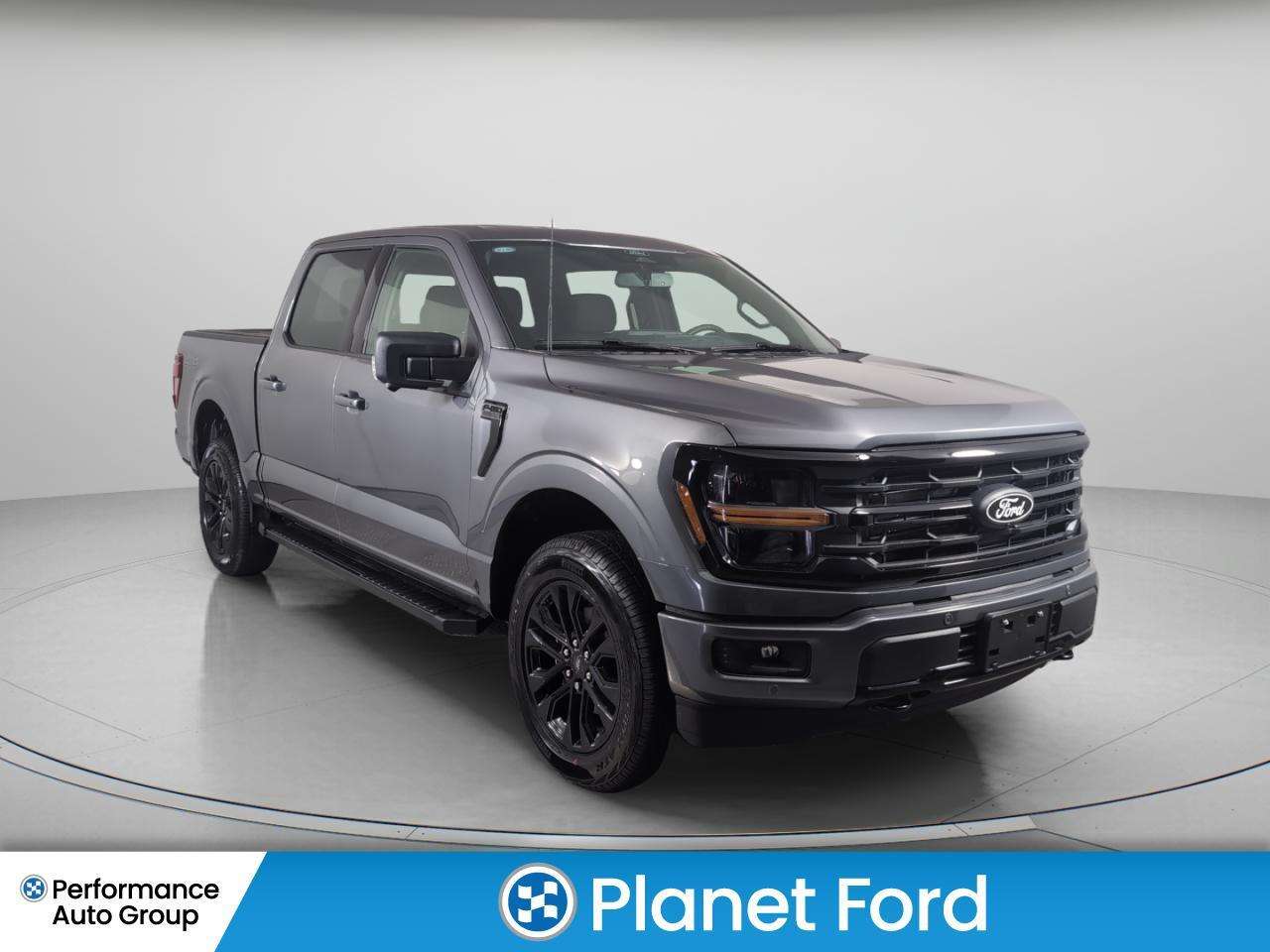 2026 Ford F-150 XLT 4WD SuperCrew 5.5' Box 5.0L V8 ENGINE — снимка 1