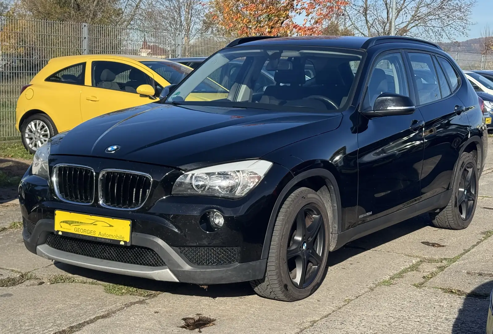 BMW X1 X1 Diesel sDrive16d Noir - 1