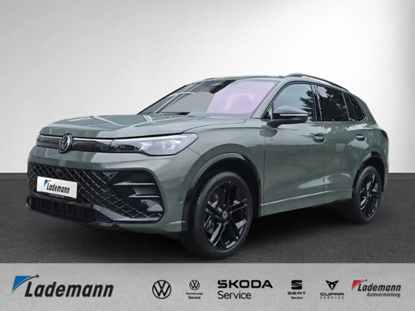 Volkswagen Tiguan 2.0 TDI DSG R-LINE PANO+IQ.LIGHT+AHK+360° Grün - 1