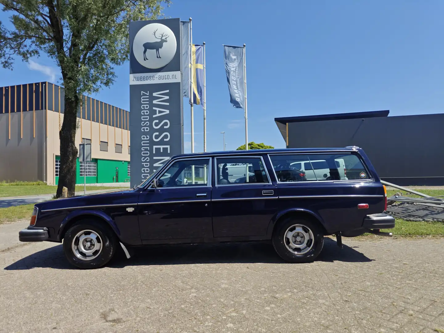 Volvo 245 2.1 DL (voorzien van B23 motor) Синий - 2