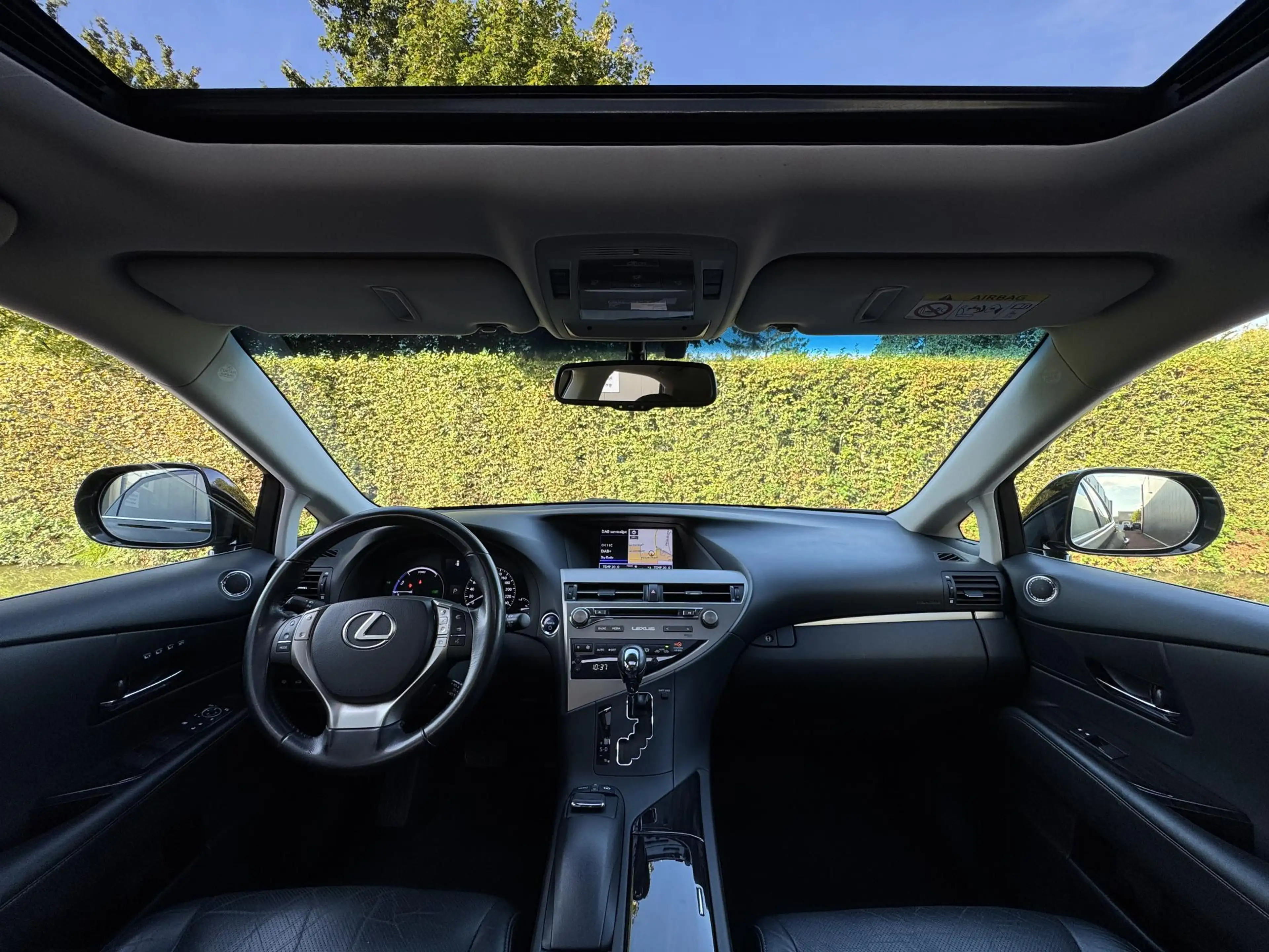 Lexus RX 450h 4WD Trekhaak Dakraam DEALER Onderhouden — photo 9