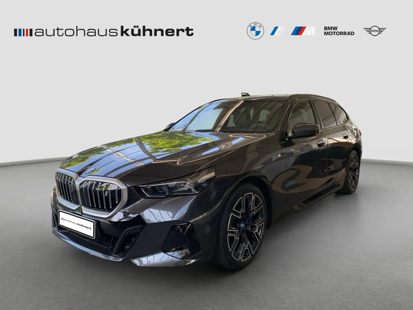 BMW i5 xDrive40 Touring M-Sport UPE: 94.710 EUR Grau - 2