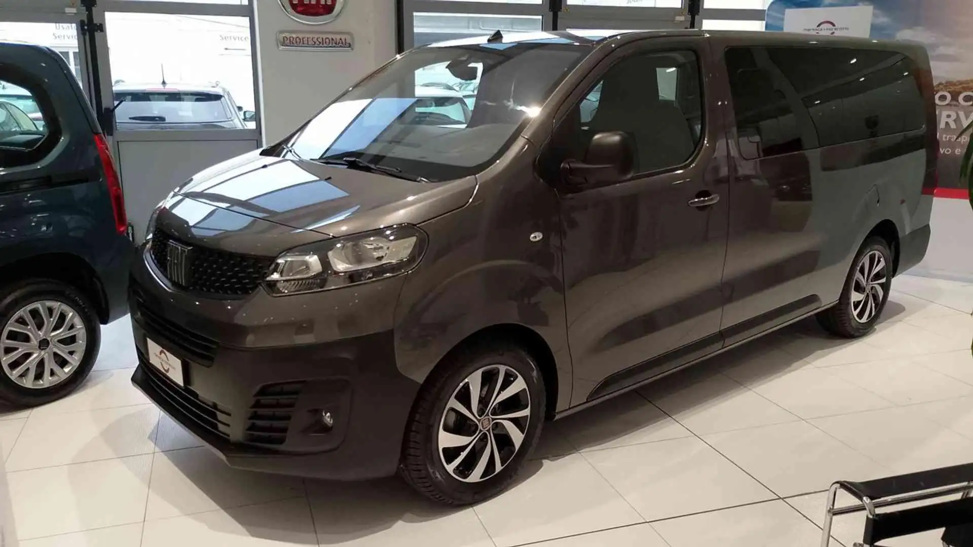 Fiat Scudo 2.0 BlueHDi 145CV S&S AT8 PL 9 POSTI FLEXFLOOR Grigio - 1