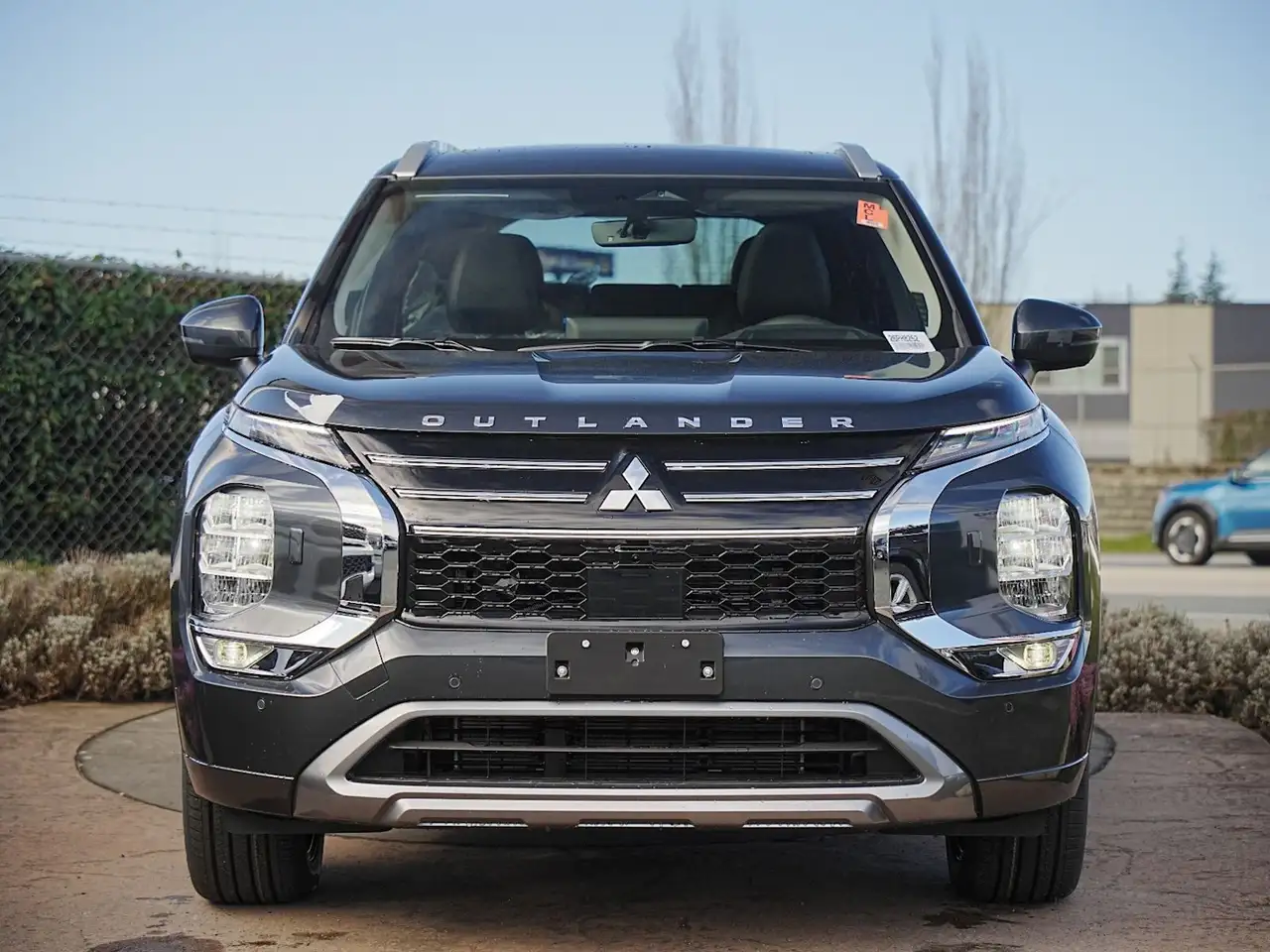Mitsubishi Outlander снимка Mitsubishi Outlander