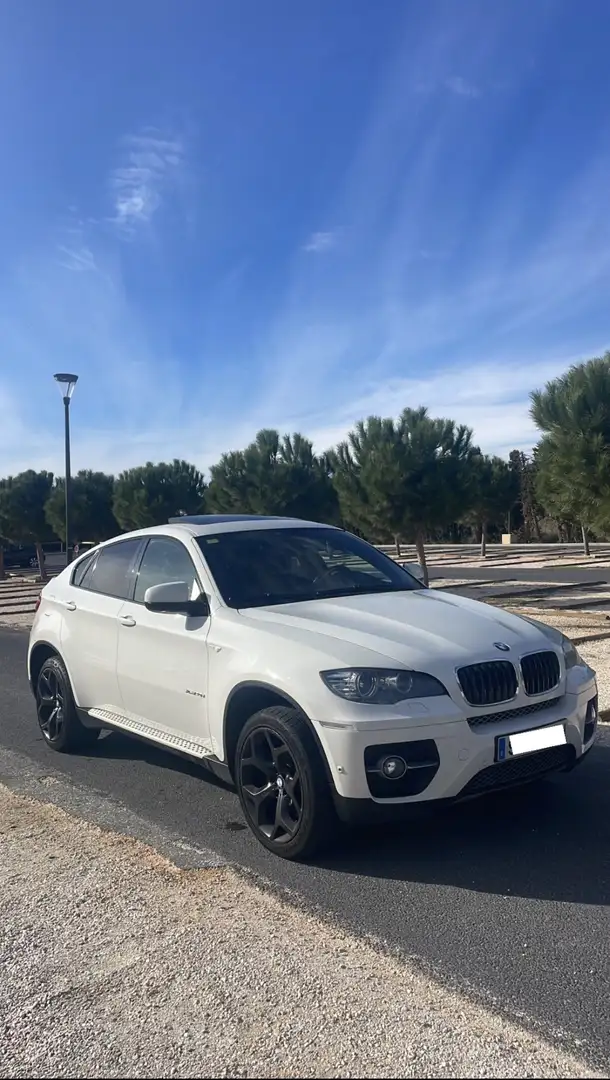BMW X6 xDrive40d 306ch - 1