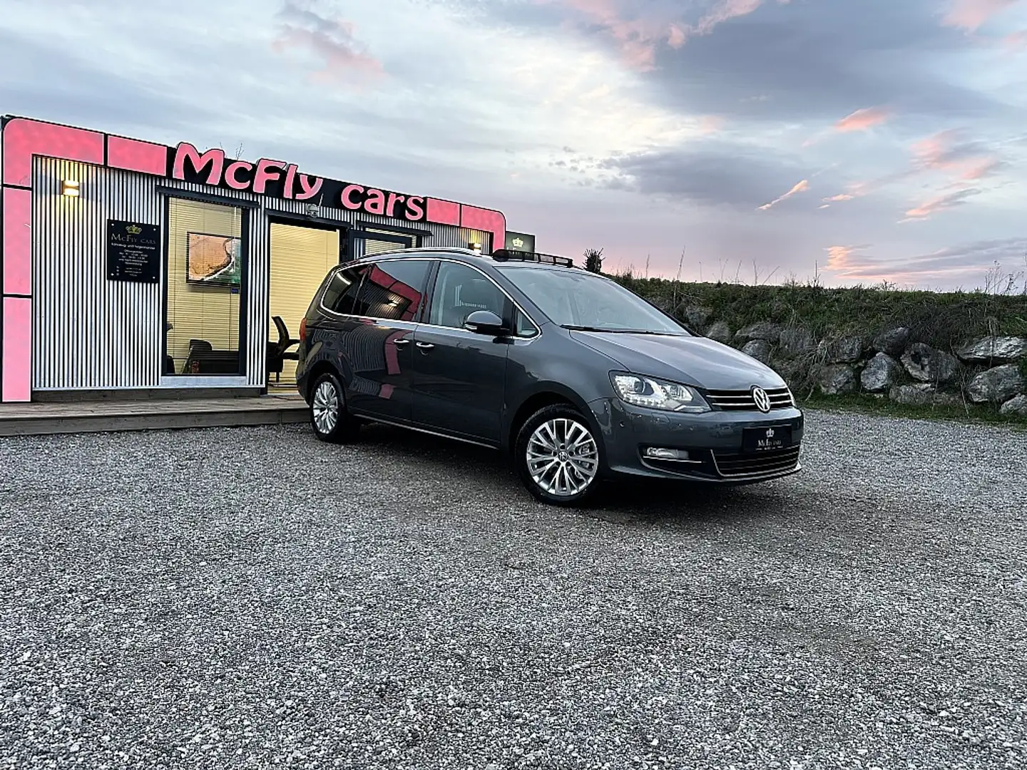 Volkswagen Sharan SKY 2,0 - TOP ZUSTAND - 7 SITZER -  ALLRAD - AL... Grau - 1