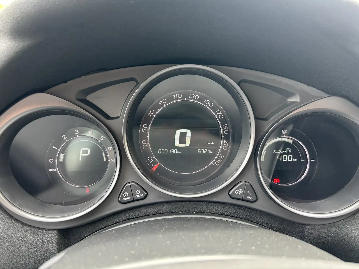 Citroen C4 PureTech 130 Stop & Start EAT6 Shine - 1