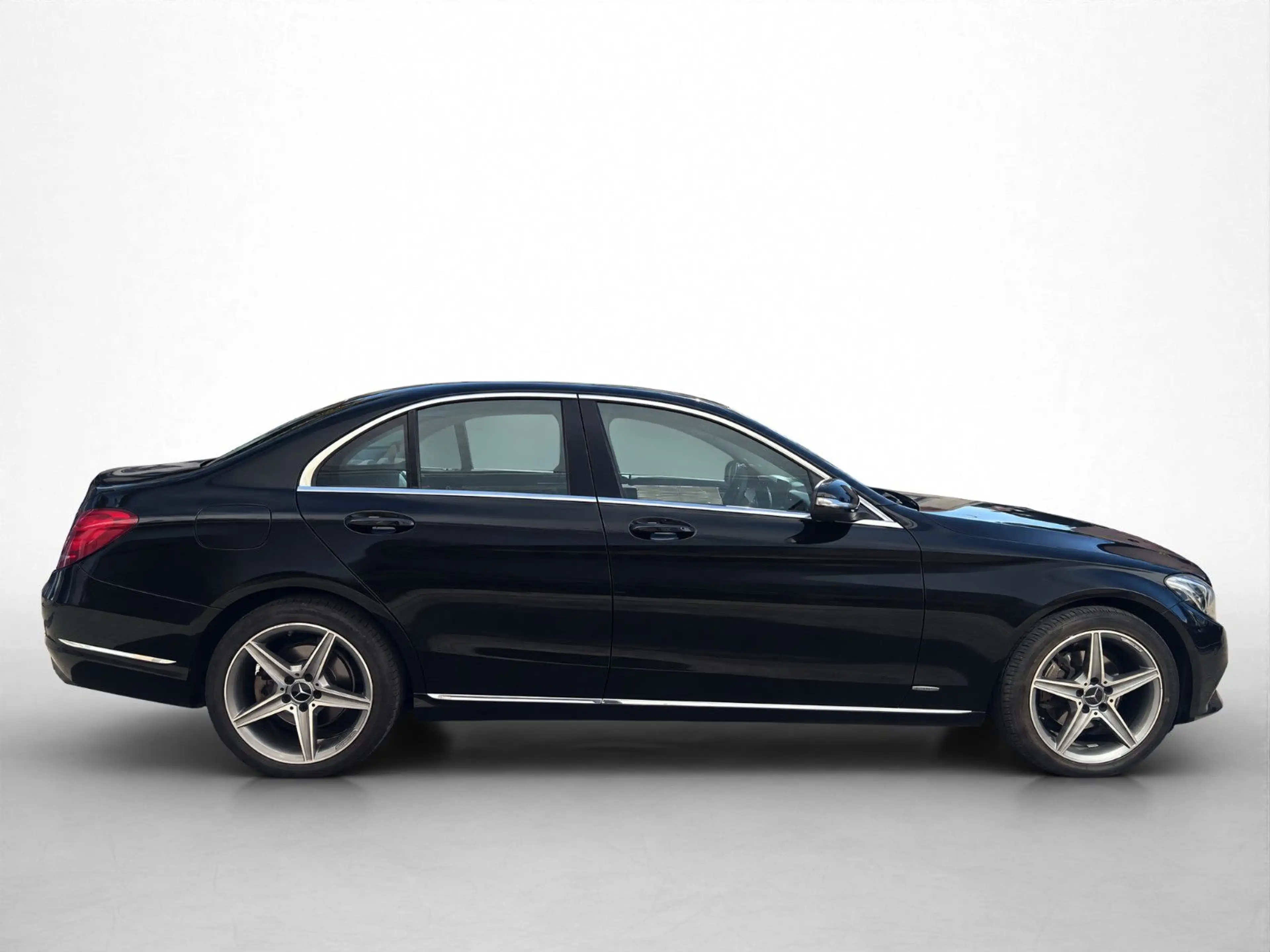 Mercedes-Benz C 220 Avantgarde Lim. *1.Hd/Kamera/Sitz-Hz/LED* — photo 4
