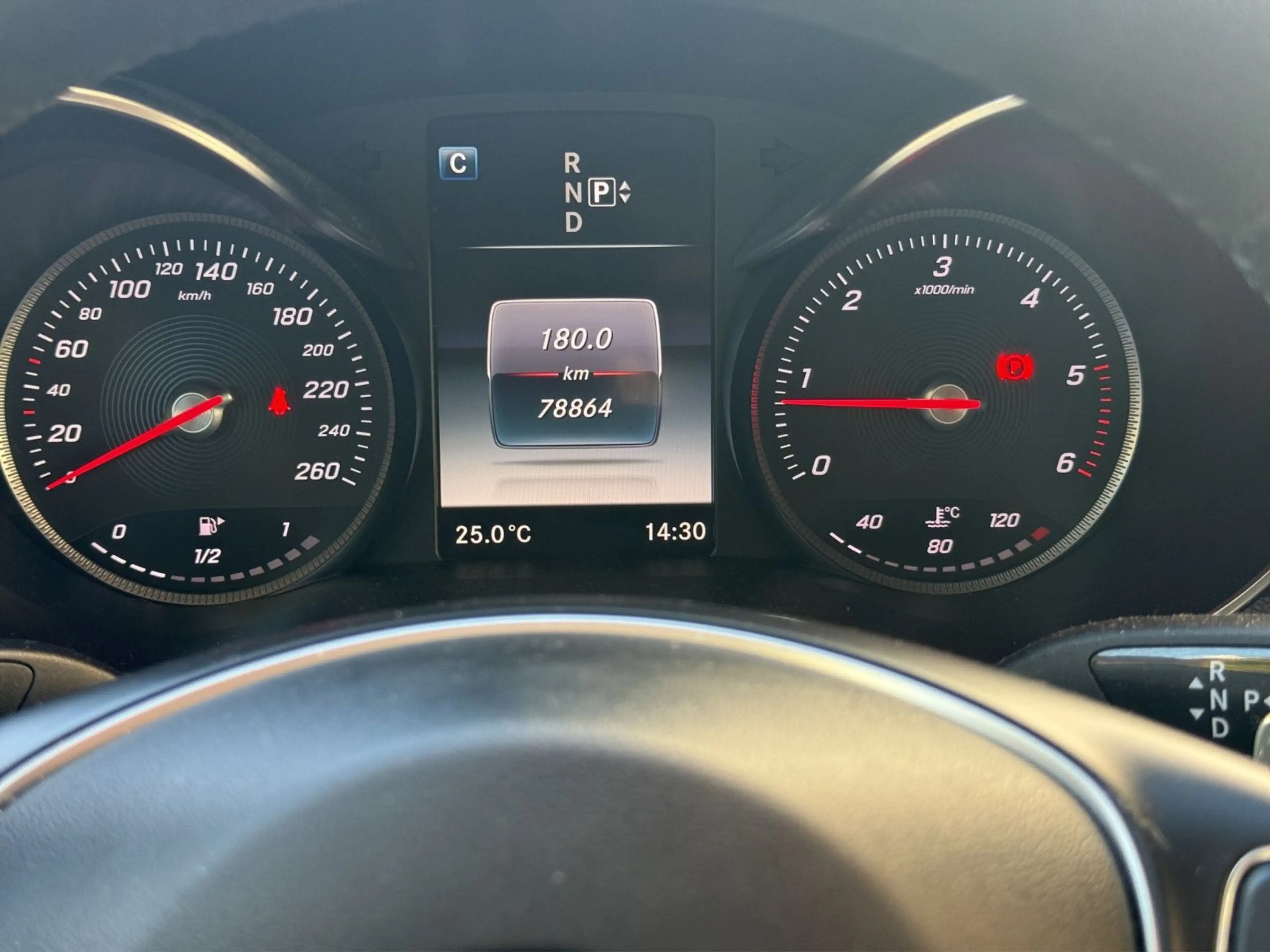 Mercedes-Benz C 220 Avantgarde Lim. *1.Hd/Kamera/Sitz-Hz/LED* — photo 14