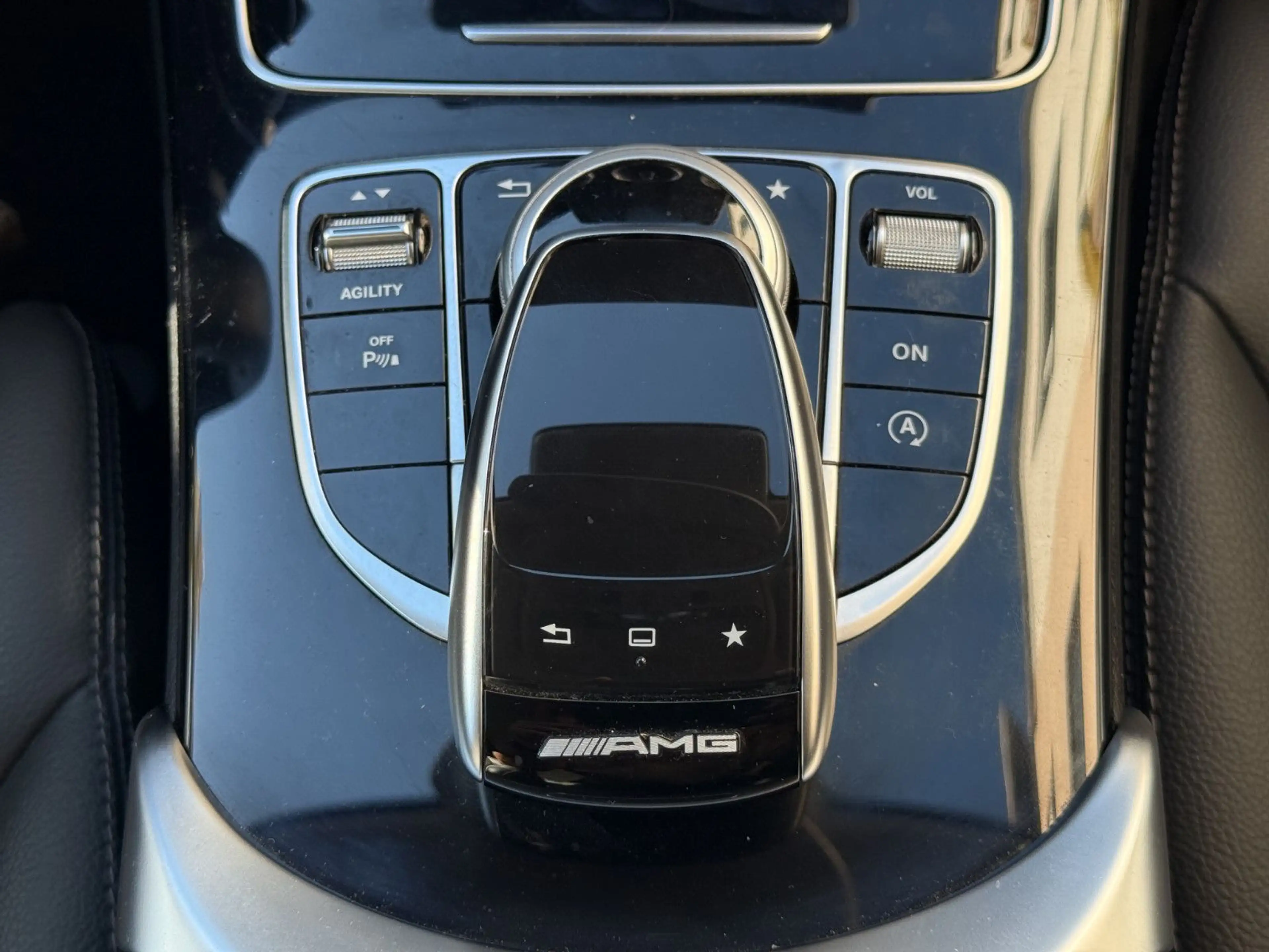 Mercedes-Benz C 220 Avantgarde Lim. *1.Hd/Kamera/Sitz-Hz/LED* — photo 15