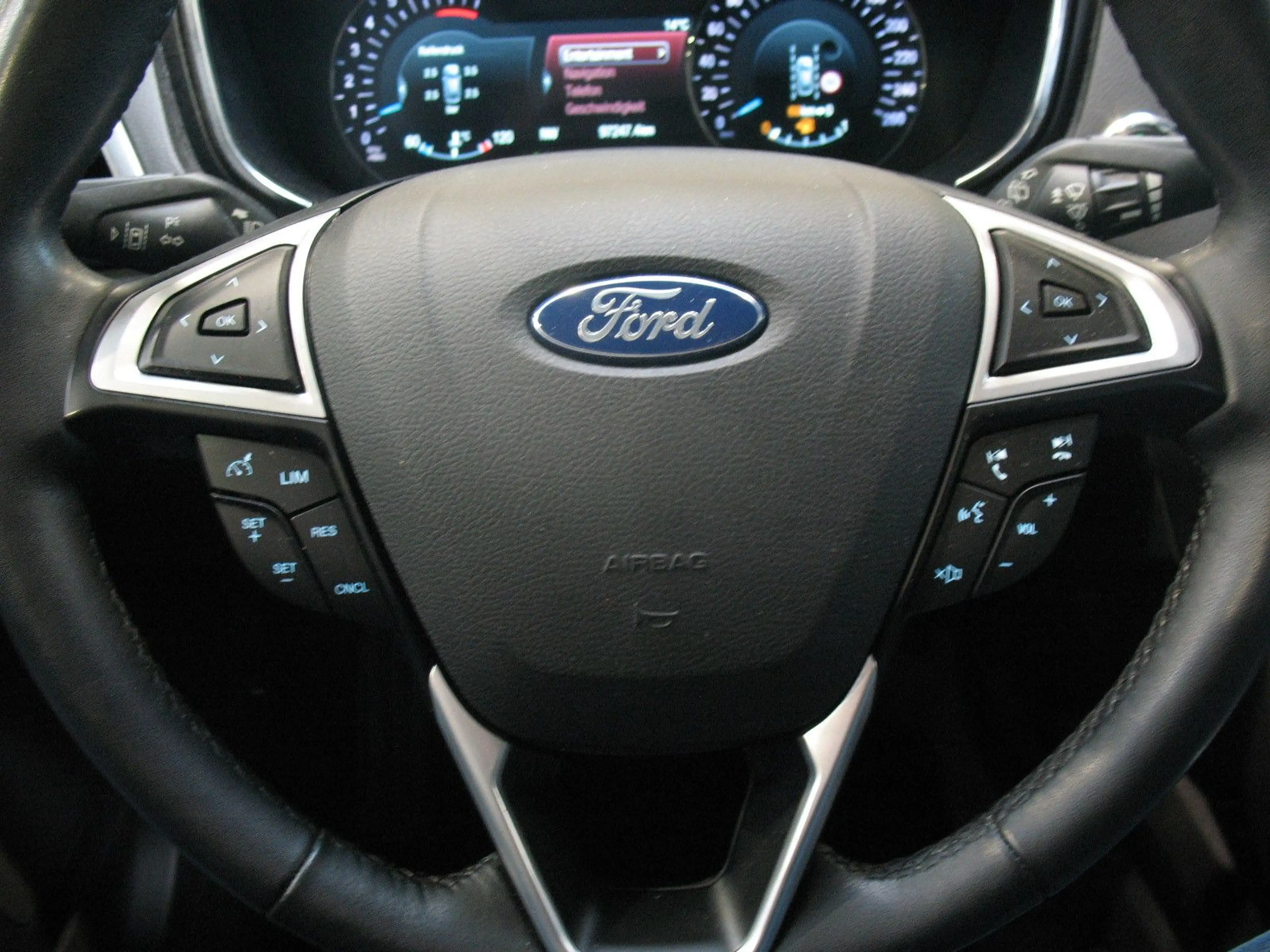 Ford Mondeo 1.5 EcoBoost Titanium *LED*NAVI*AHK* — photo 15