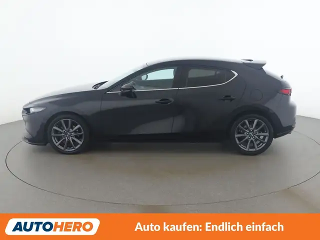 Mazda Mazda3 view 3