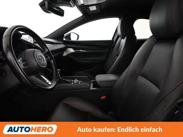 Mazda Mazda3 view 10